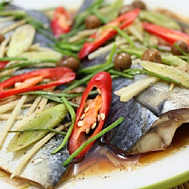 一夜干竹筴魚料理:紅燒竹莢魚